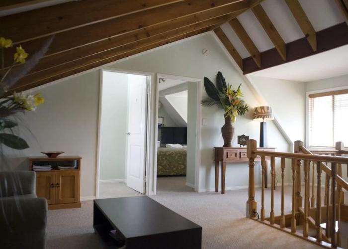 Ainslie Manor B&B