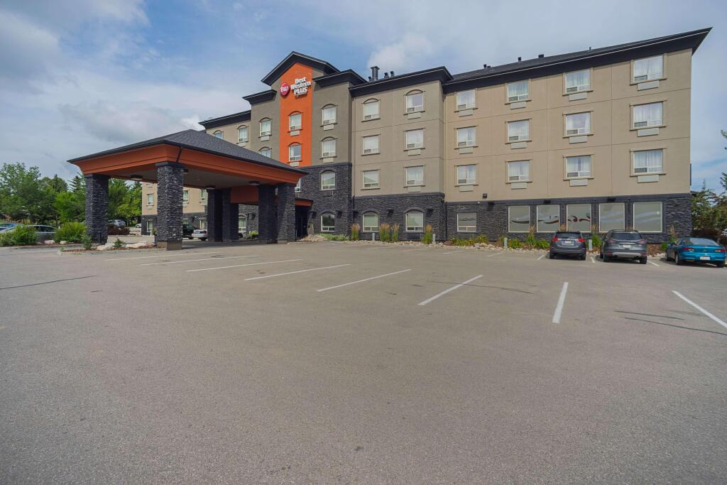 Best Western Plus The Inn At St. Albert