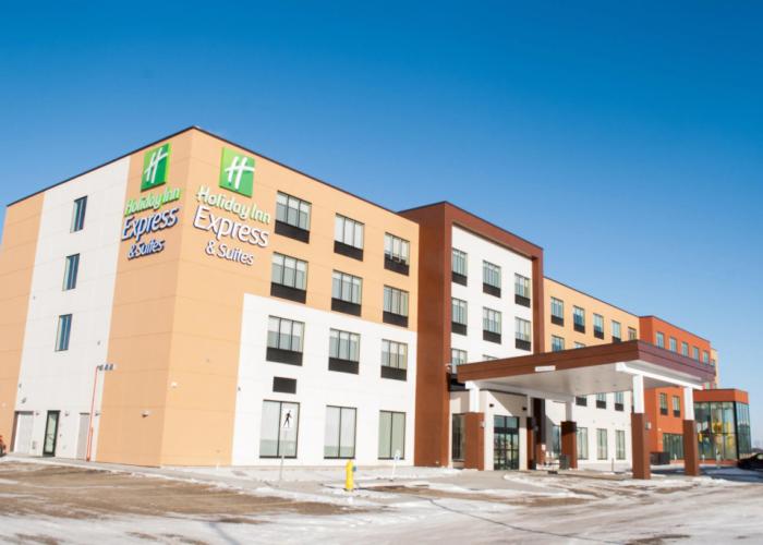 Holiday Inn Express & Suites Edmonton N - St. Albert by IHG