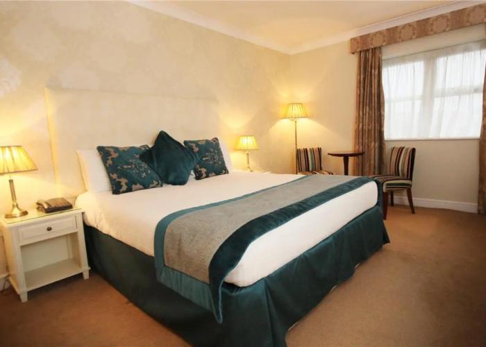 Red Hall Hotel
