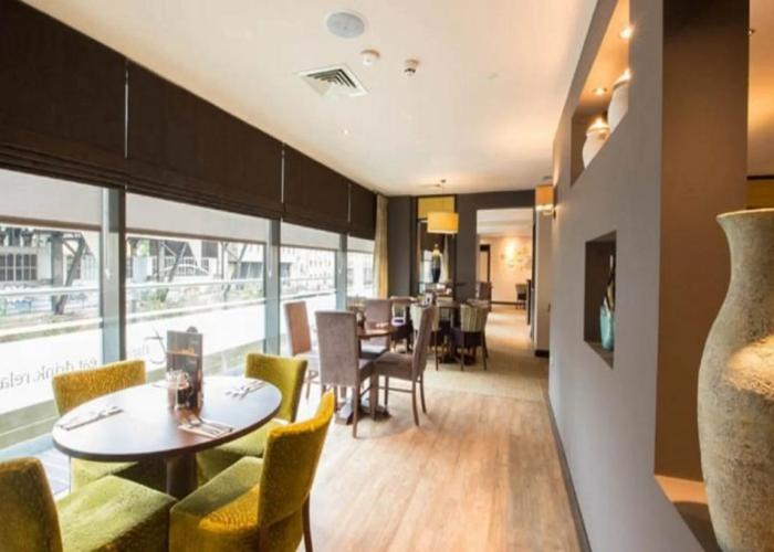 Premier Inn Manchester City Centre West