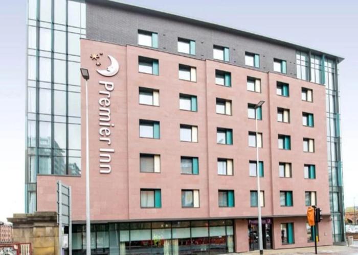 Premier Inn Manchester City Centre West