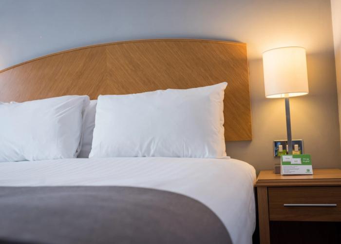 Holiday Inn Manchester West by IHG