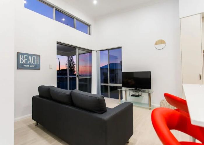Reflections by Rockingham Apartments