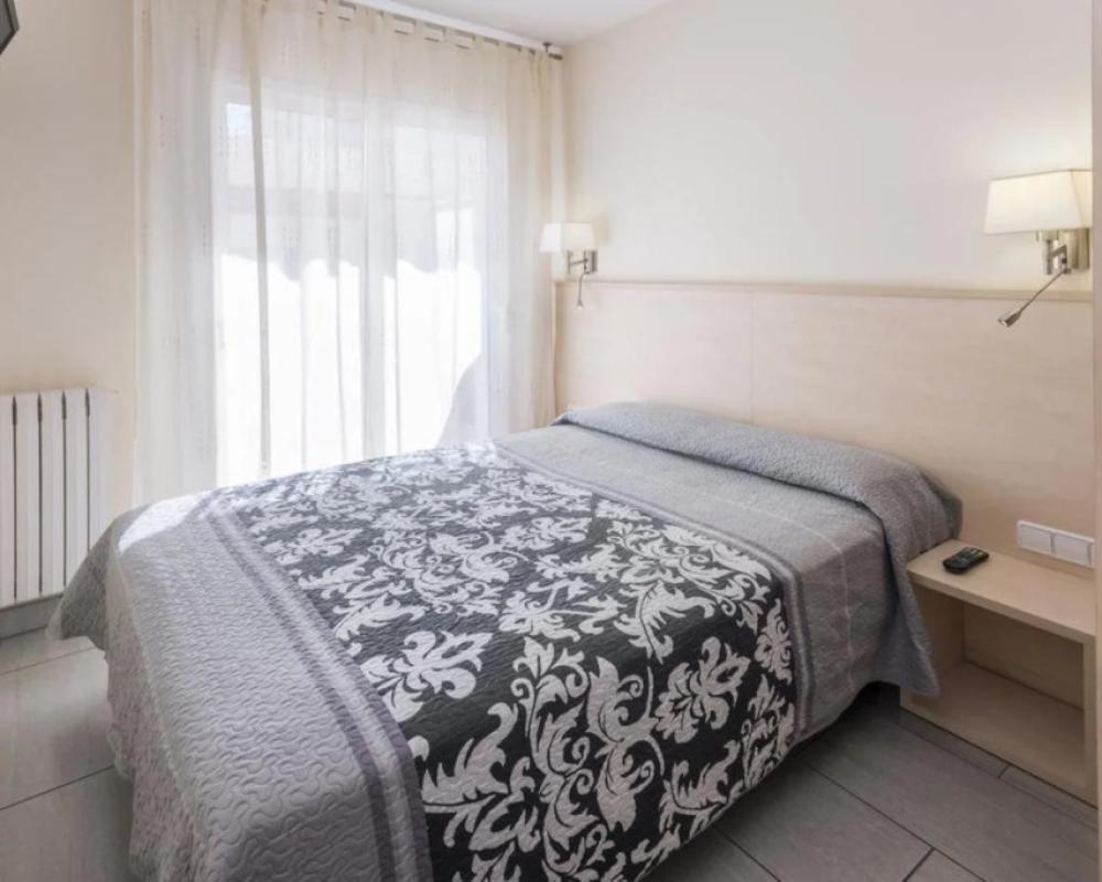 фото Hostal Solimar