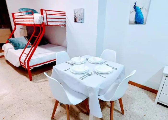 Hostal estudios