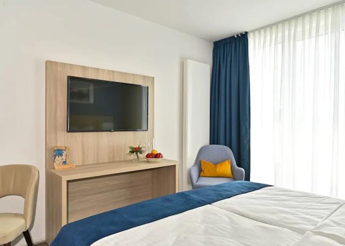 Hotel HotelHafenWedel