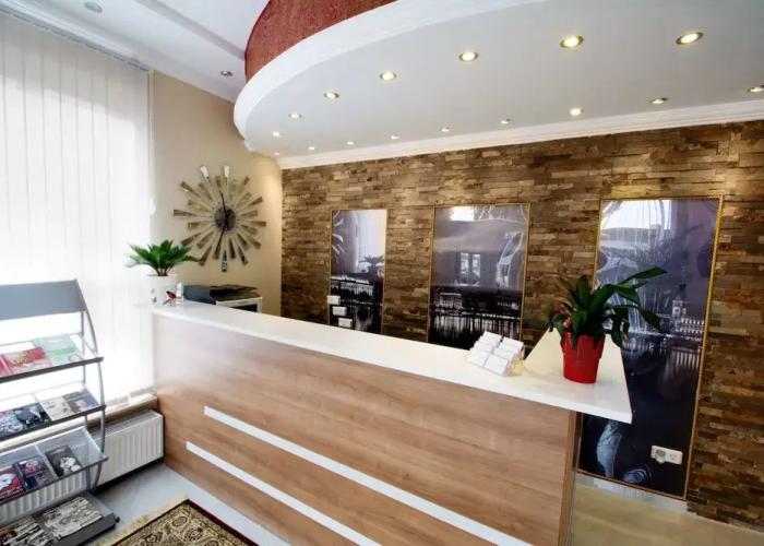 C&S Hotel