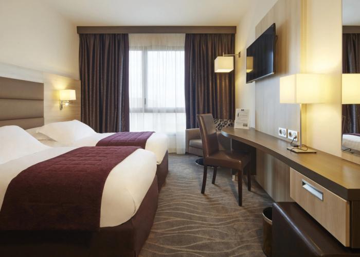 Kyriad Prestige Lyon Est - Saint Priest Eurexpo Hotel and Spa