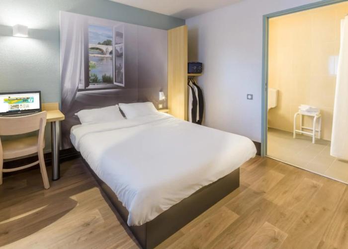 B&B HOTEL Lyon Saint-Priest