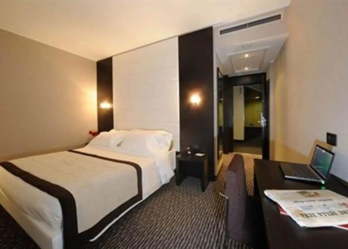 H2C Hotel Milanofiori