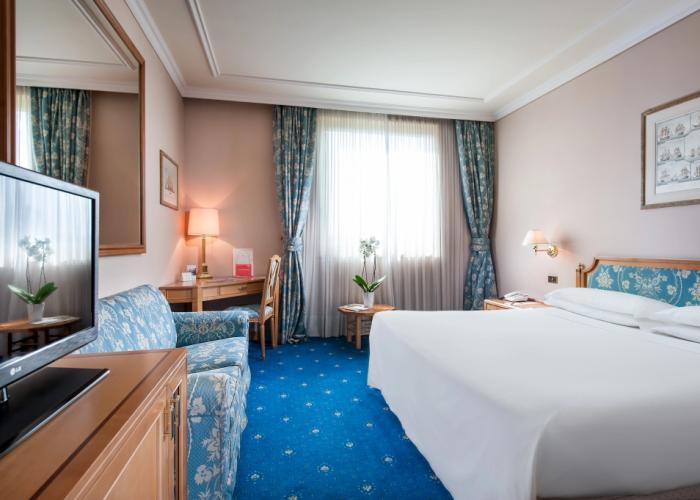 Royal Garden Hotel