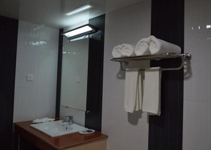 Hotel Amodhara