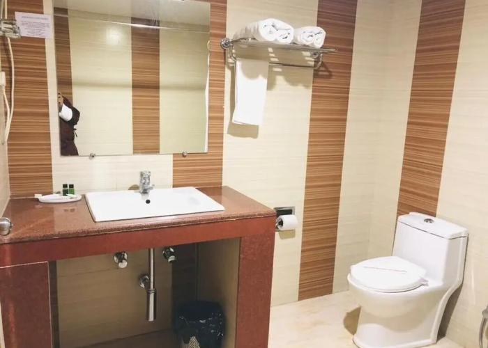 Hotel Amodhara