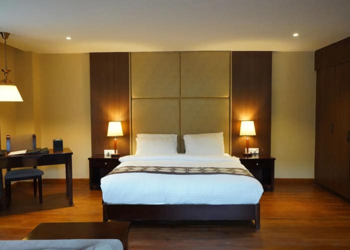 Ariya Hotel