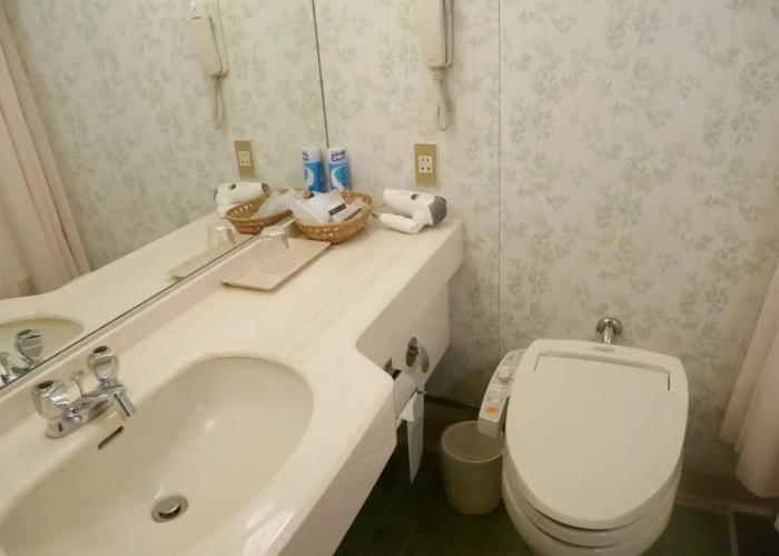 Rembrandt Hotel Atsugi