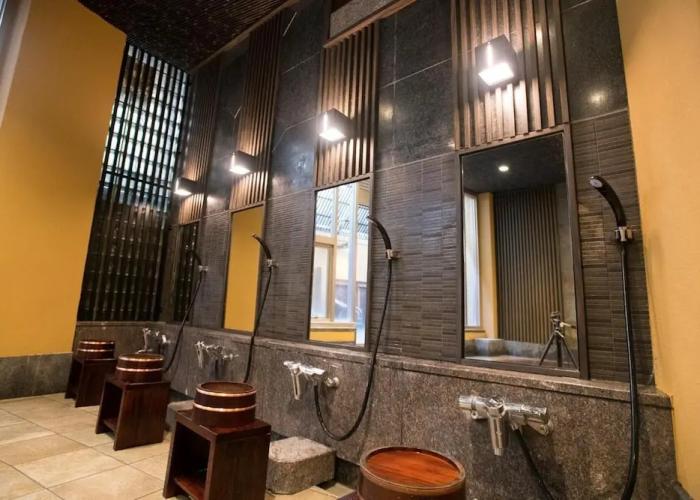 Urban Villa Konaya Hotel