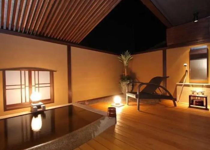 Urban Villa Konaya Hotel