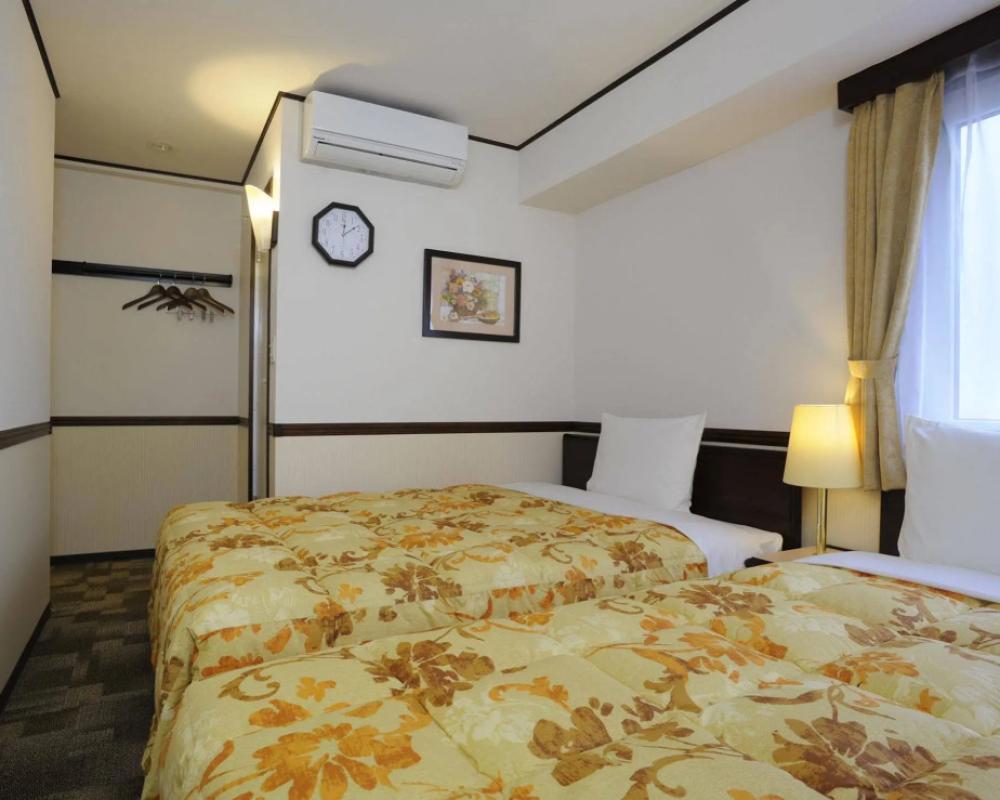 фото Toyoko Inn Kofu Station Minami 1