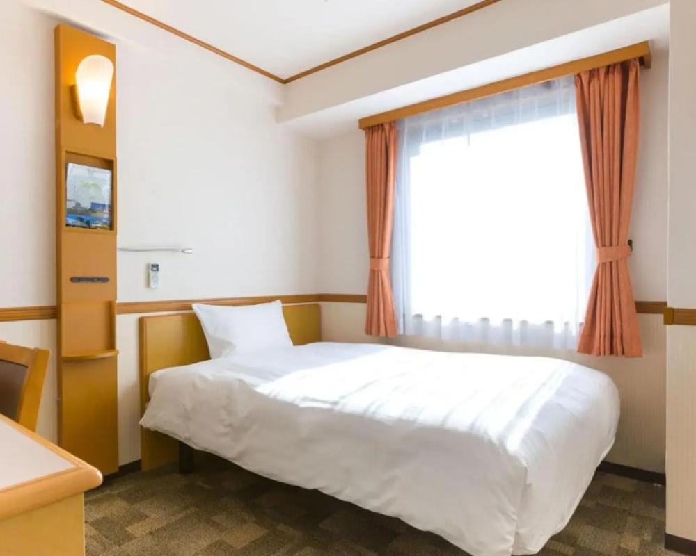 фото Toyoko Inn Kofu Station Minami 1