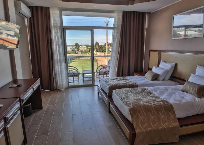 Hotel Menabe'l