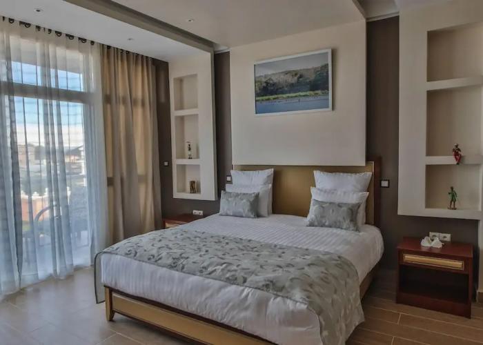Hotel Menabe'l