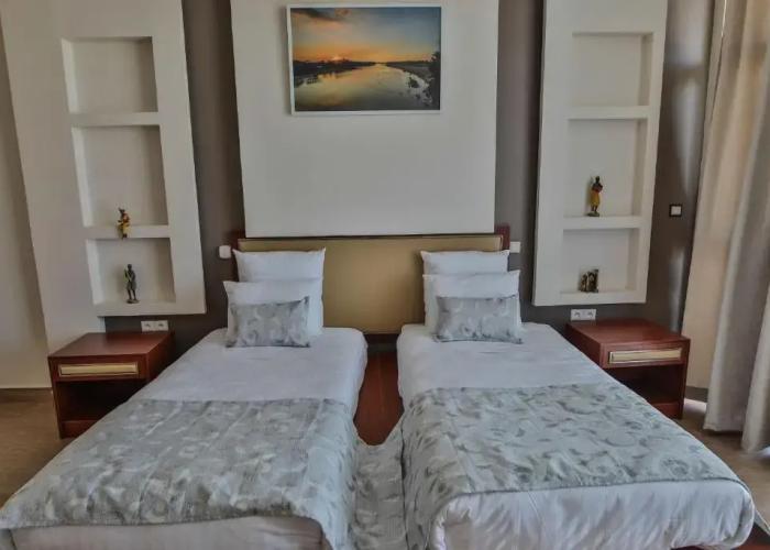 Hotel Menabe'l
