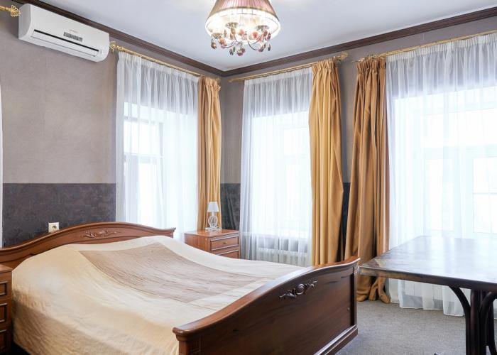 Dostoevsky Guest House