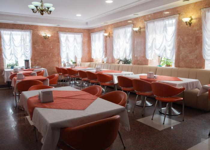 Bakkara Complex Hotel