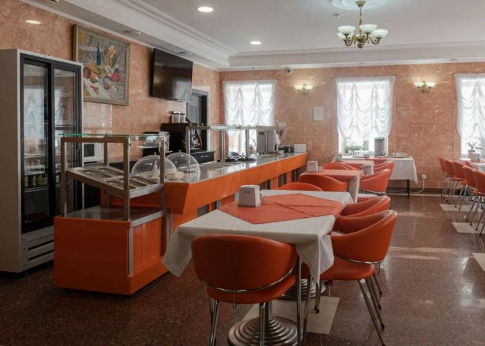 Bakkara Complex Hotel