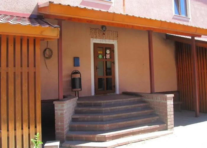 Tveritsyi Hotel
