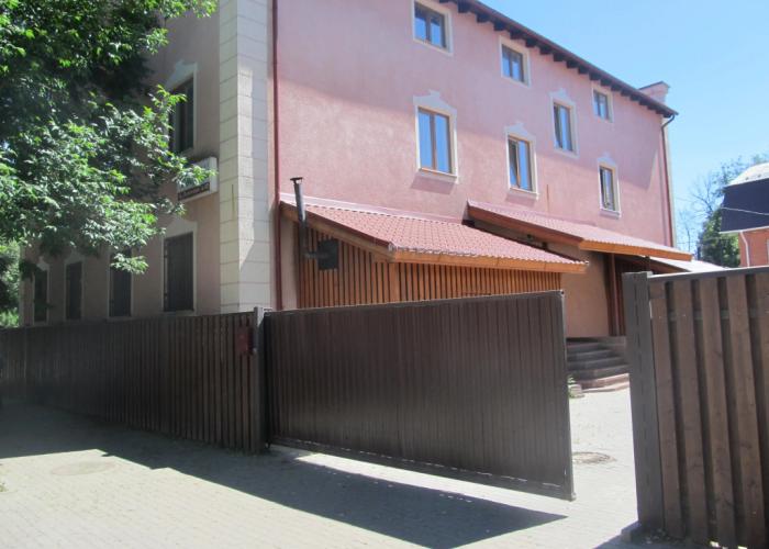 Tveritsyi Hotel