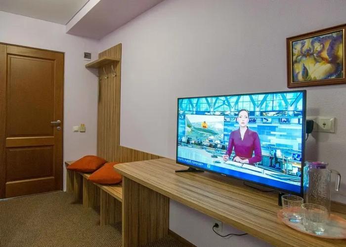 Dva Kryila hotel