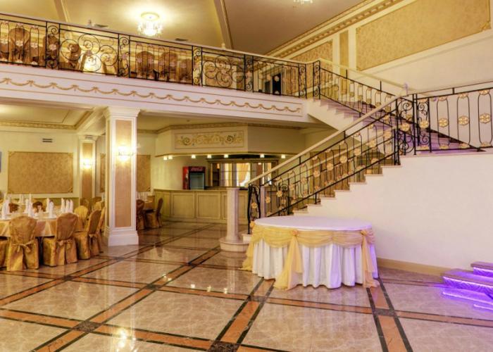 Korona Hotel