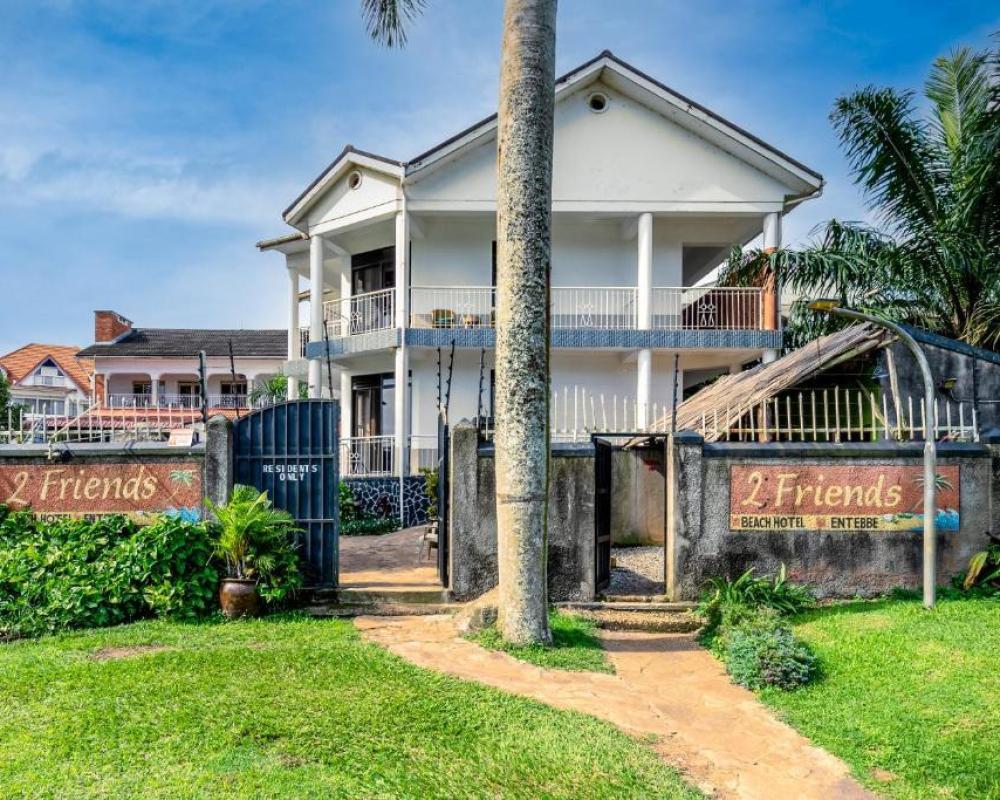 2 Friends Beach Hotel