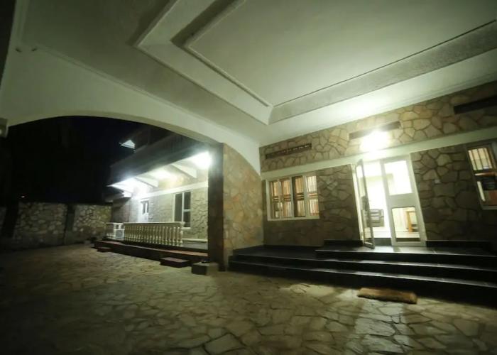 Entebbe Palm Hotel