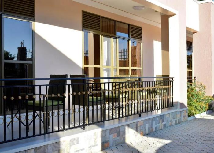Studio Furnished Apartments Entebbe