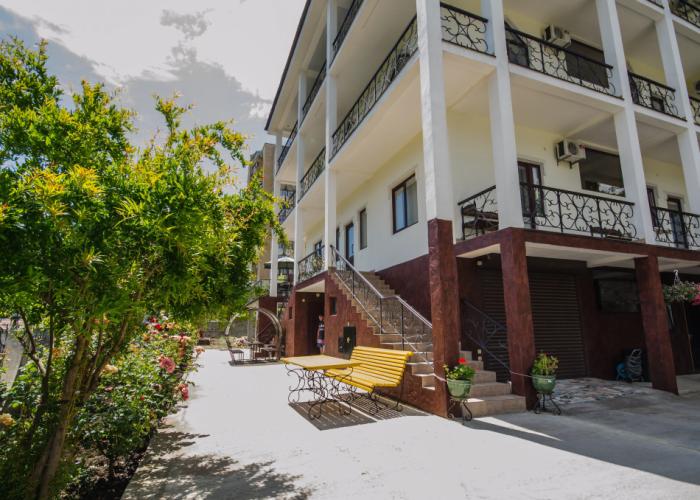 Karina Guest house
