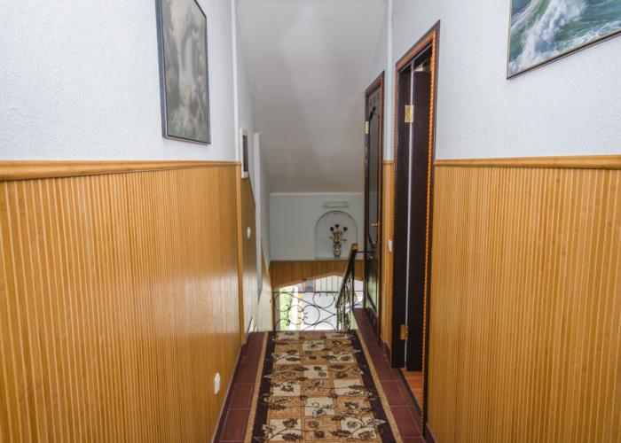 Karina Guest house