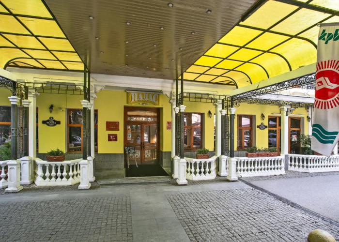 Palas Hotel