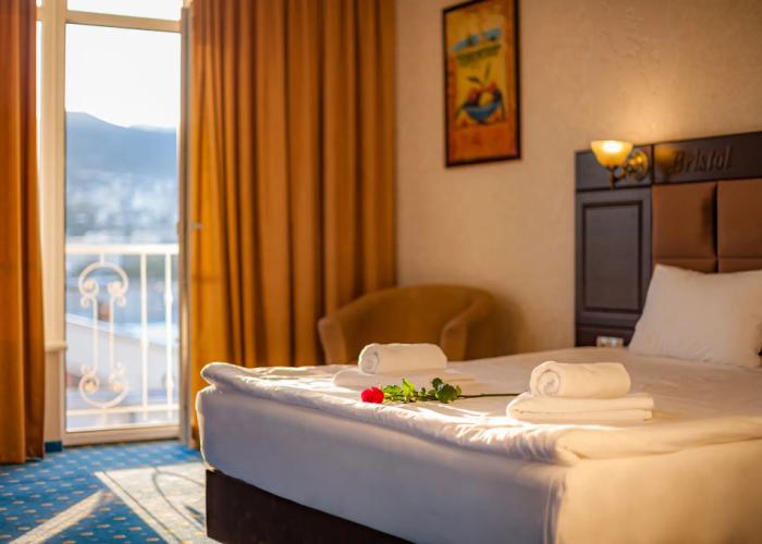 Bristol Hotel