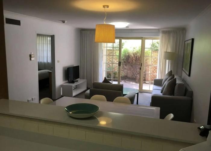 Oxley Court Serviced Apartments