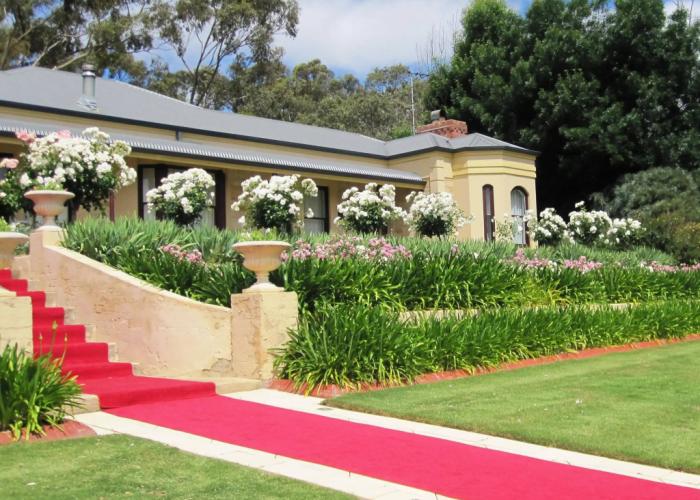 Brice Hill Country Lodge
