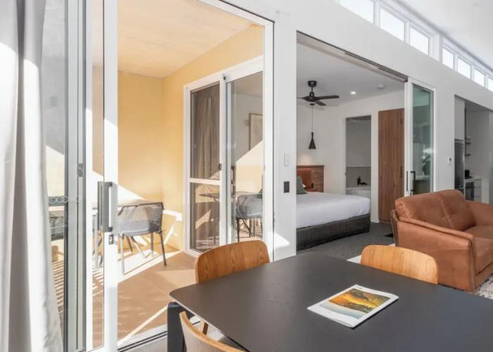 Clare Hillside Apartments