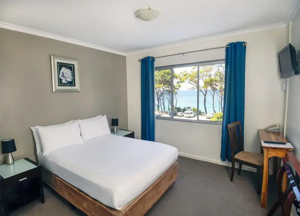 фото Lufra Beachside Hotel