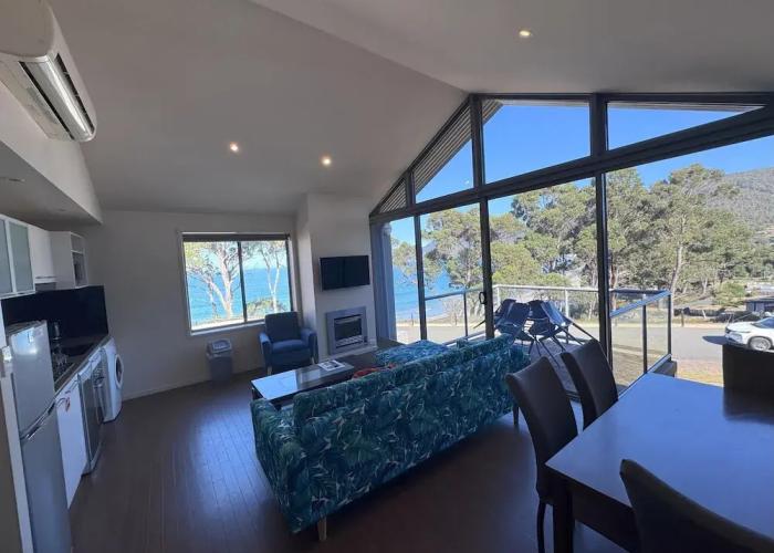 Lufra Beachside Hotel