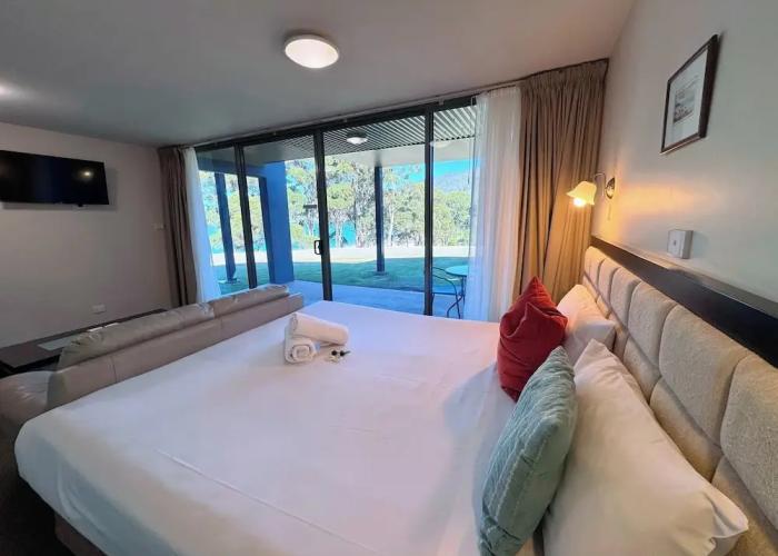 Lufra Beachside Hotel
