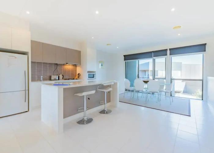 3 Bedroom Townhouse - Pool Access