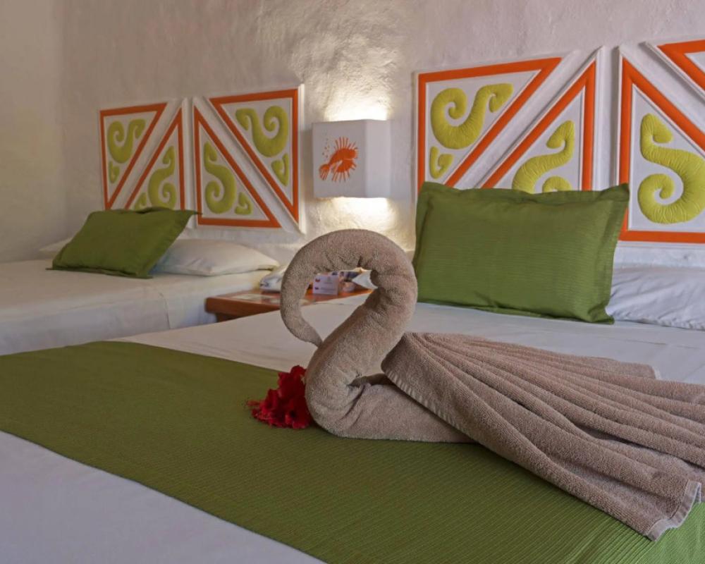 Los Angeles Locos - All Inclusive