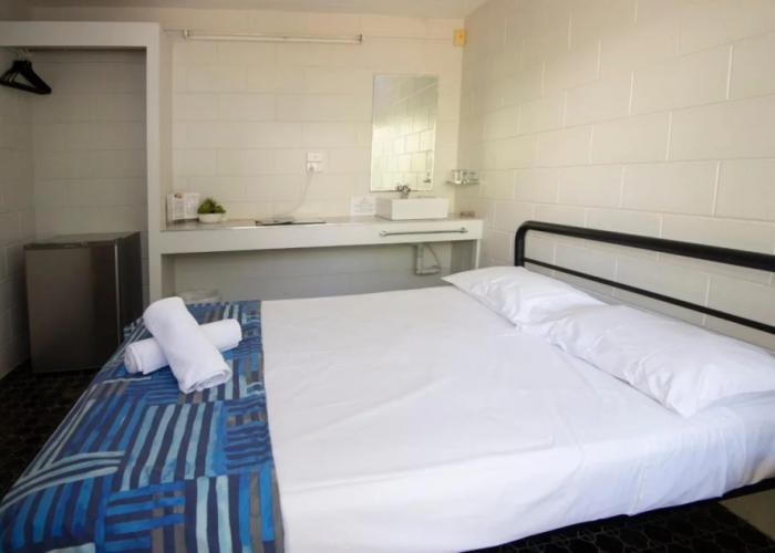 Cstay Motel